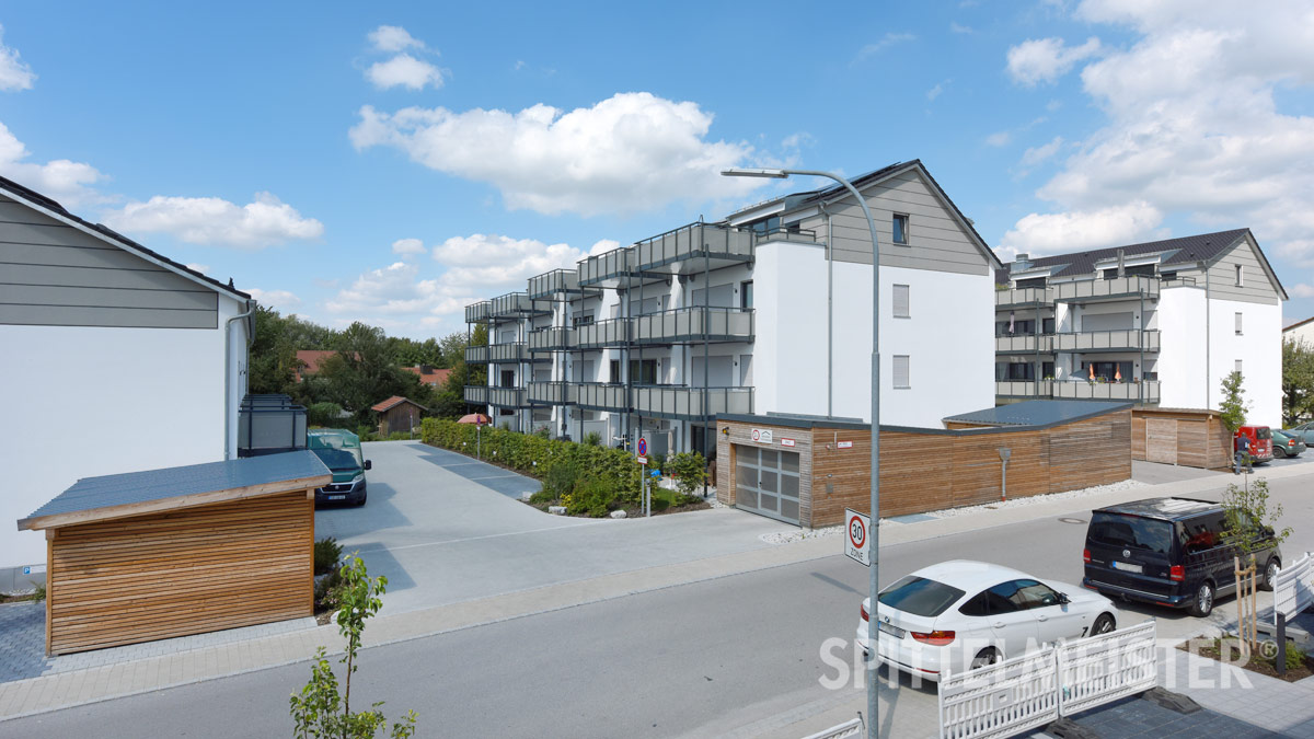 Balkonturm aus Alu in Dorfen am Neubau