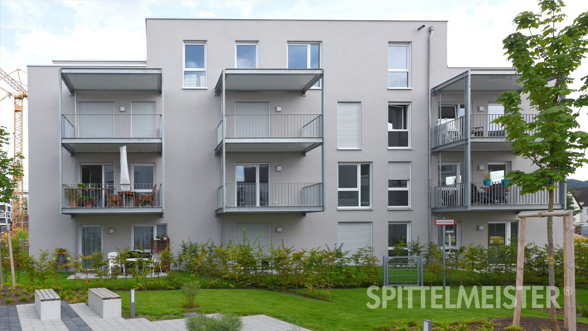 Spittelmeister Systembalkone als freitragende Stahlbalkone am Neubau