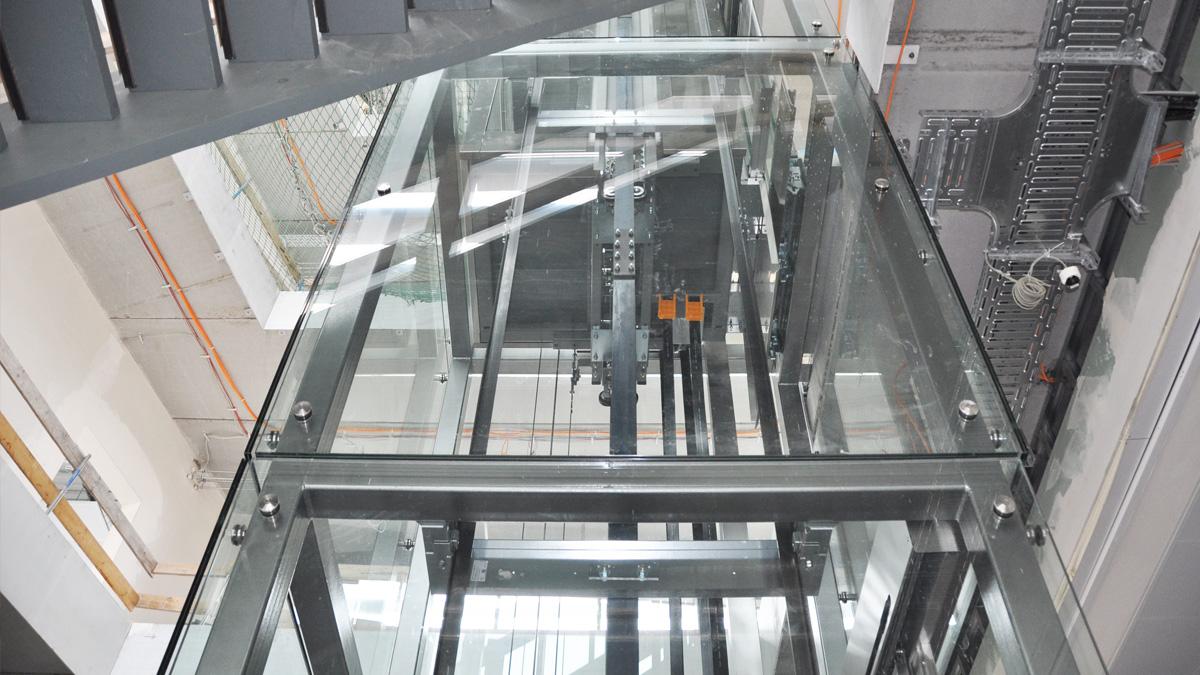 Aufzugsanlage mit Glas in Oberkirch