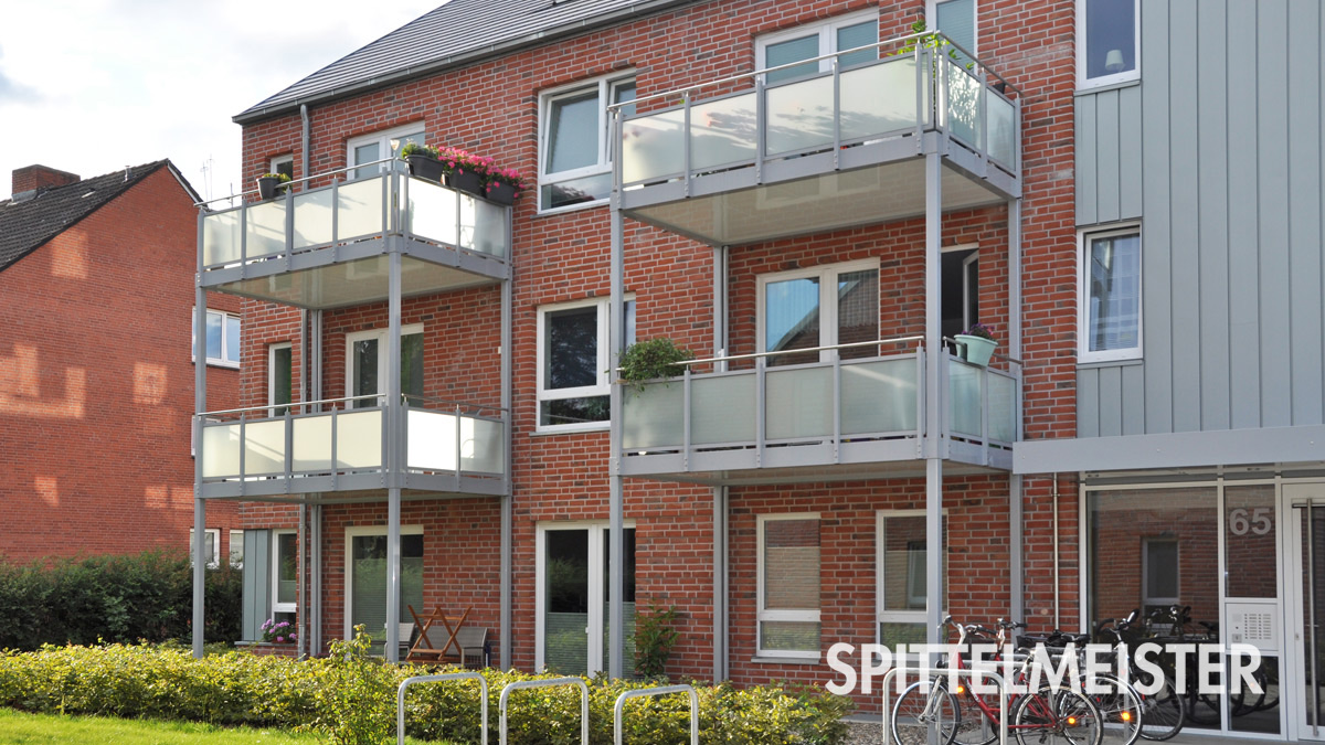 Balkon am Neubau in Lübeck gebaut vom Balkonbauer Spittelmeister