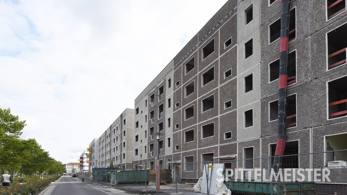 Balkonbauer Spittelmeister aus Pforzheim saniert Balkone am Plattenbau in Potsdam